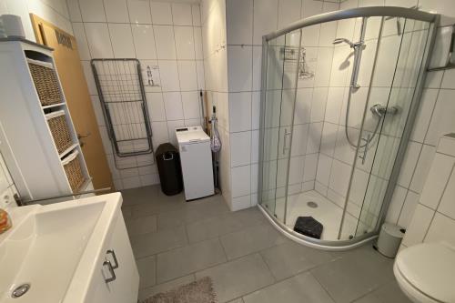 Borkum Ferienwohnung Haus Tjalk - EG - Wohnung 1 - Duschbad