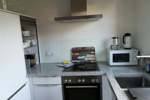 Borkum Ferienwohnung La Vita - Die moderne Küche