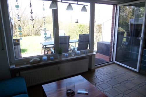 Borkum Ferienwohnung Schwanette - Zugang zur Terrasse/Garten