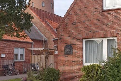 Borkum Ferienwohnung Haus Ebeling / Wohnung Wasserturm - Aussenansicht